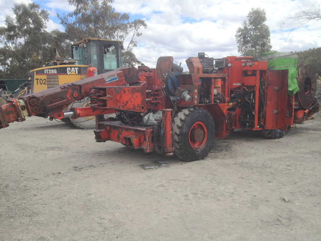 Equipment Hire & Operators Bendigo Central Victorian Sandblasting